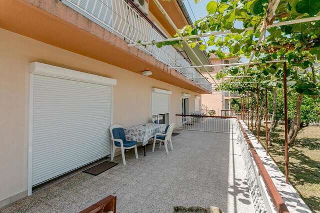 Проживание в семье Guest House Miki Игало-36