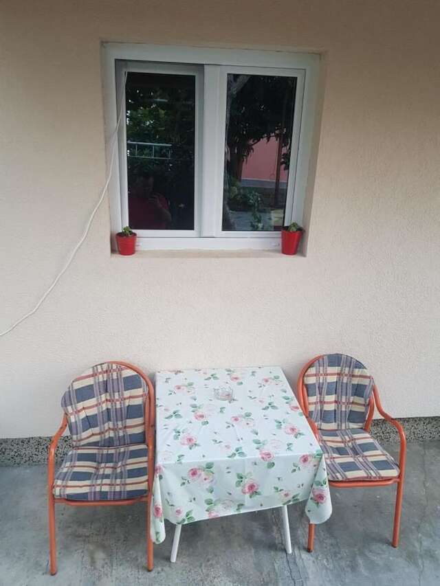 Проживание в семье Guest House Miki Игало-11